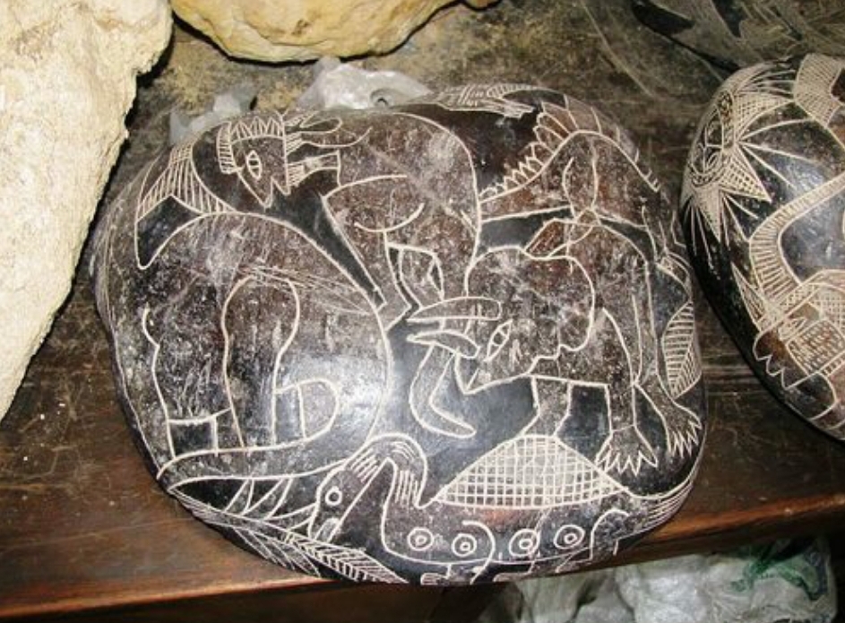 Las Increíbles Piedras de Ica The New Mind Journal