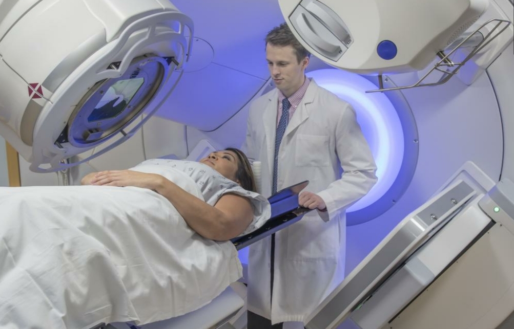 How Proton Radiotherapy Can Kill Cancer in Milliseconds - The New Mind ...